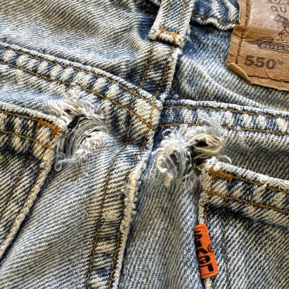 Vintage‎ Levis 550 Jeans Mens 29 x 29 Relaxed Fit 90s Denim Tapered Leg Blue